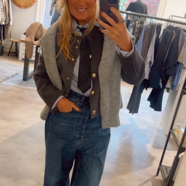 eid517730056194021cameraposition1-347