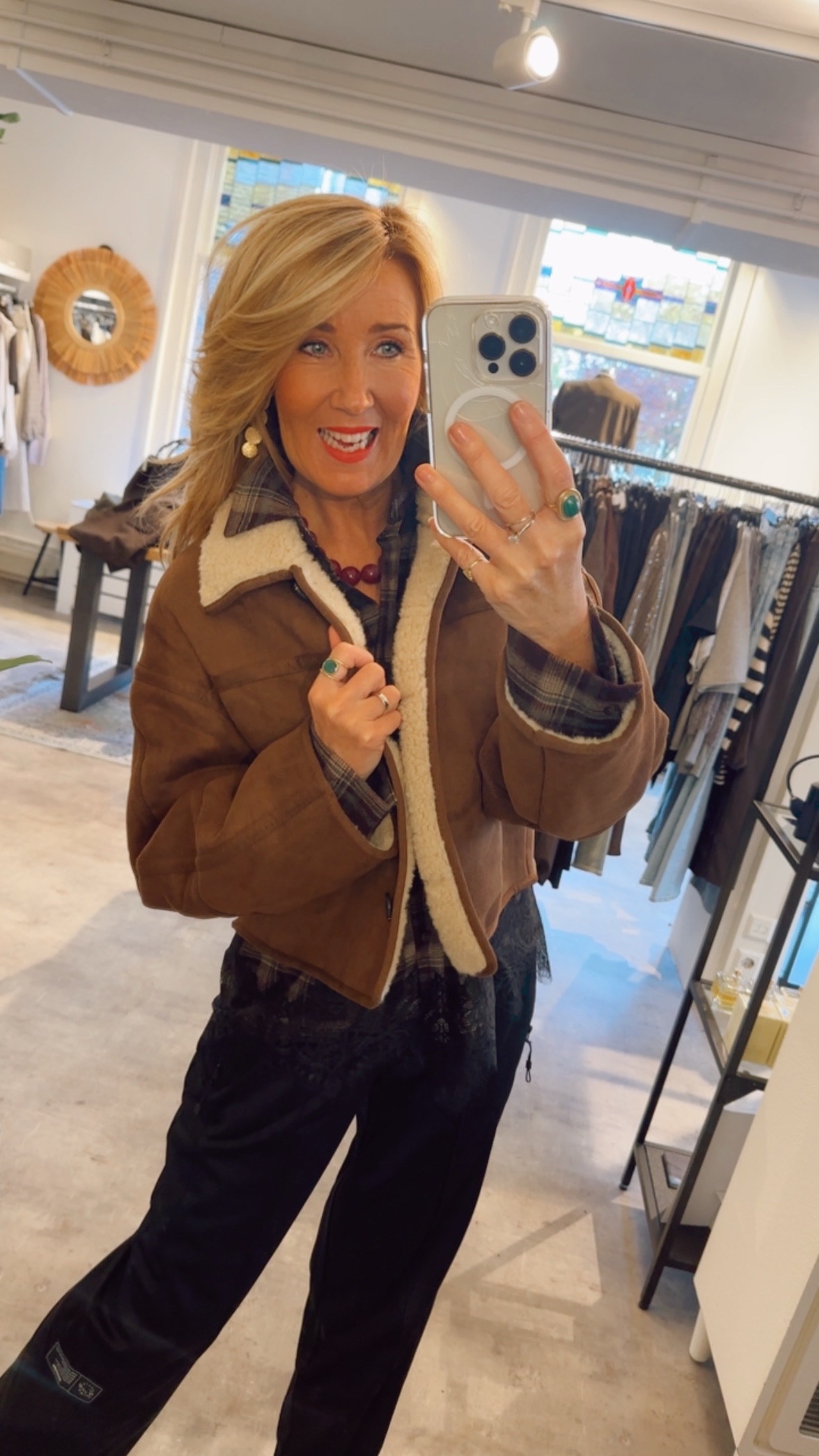 eid517730056194021cameraposition1-20 Suedine Lammy Short Jacket - Brown - Afbeelding 1
