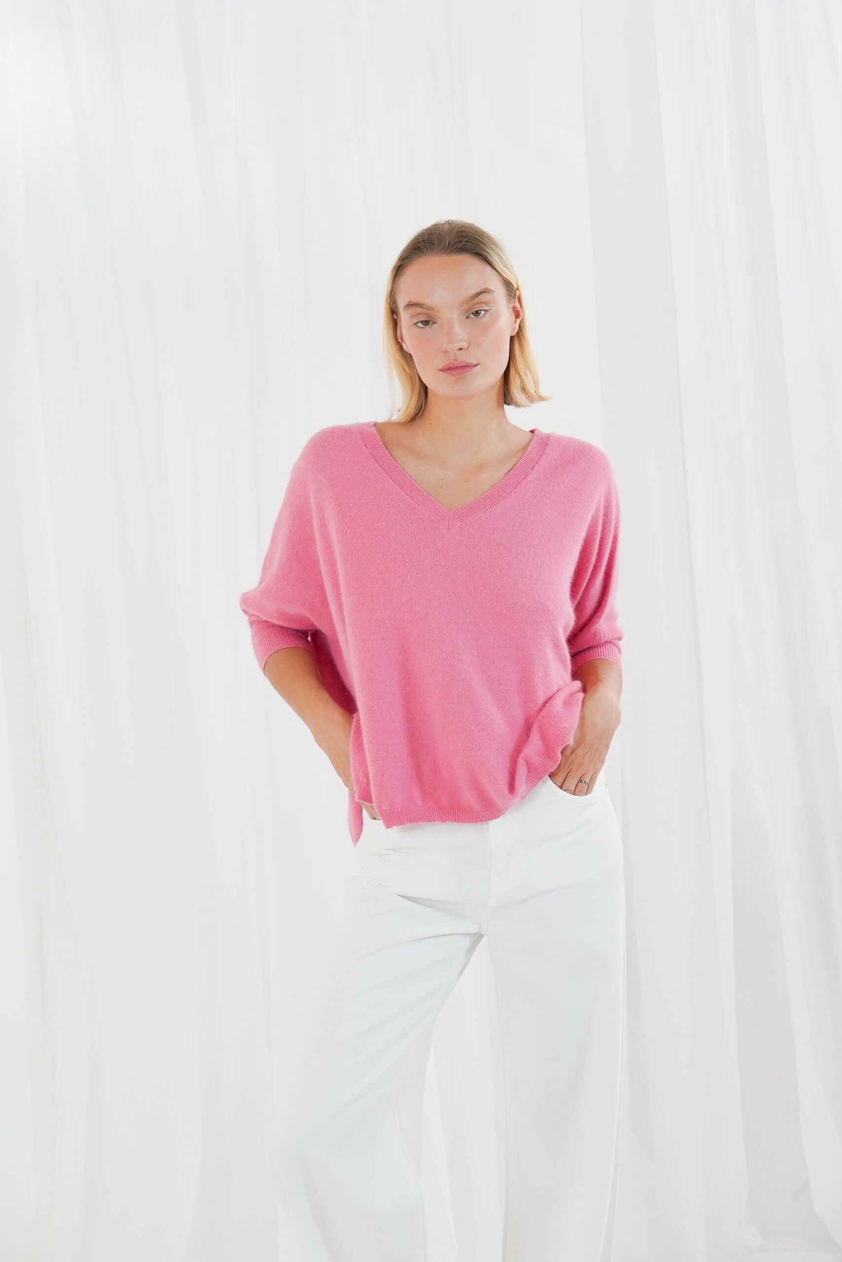 DSC05078 Jefferson Short Oversized Sweater - Baby Pink - Afbeelding 1