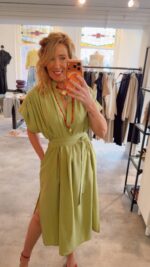 Milla Long Belt Dress -Kiwi - Afbeelding 4