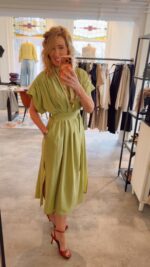 Milla Long Belt Dress -Kiwi - Afbeelding 3