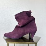 Jassi 50 Stiletto Suede Boots - Fig Purple