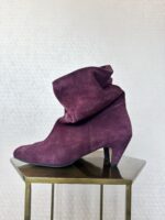 Jassi 50 Stiletto Suede Boots - Fig Purple