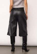 GittCC Pleat Bermuda - Black - Afbeelding 3