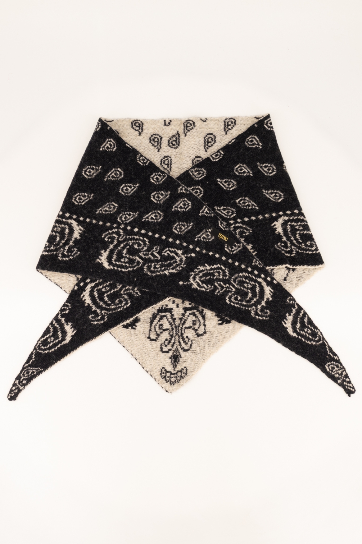 8785289906428_Top_RAW_1_173 Hollis Paisley Scarf - Black - Afbeelding 1