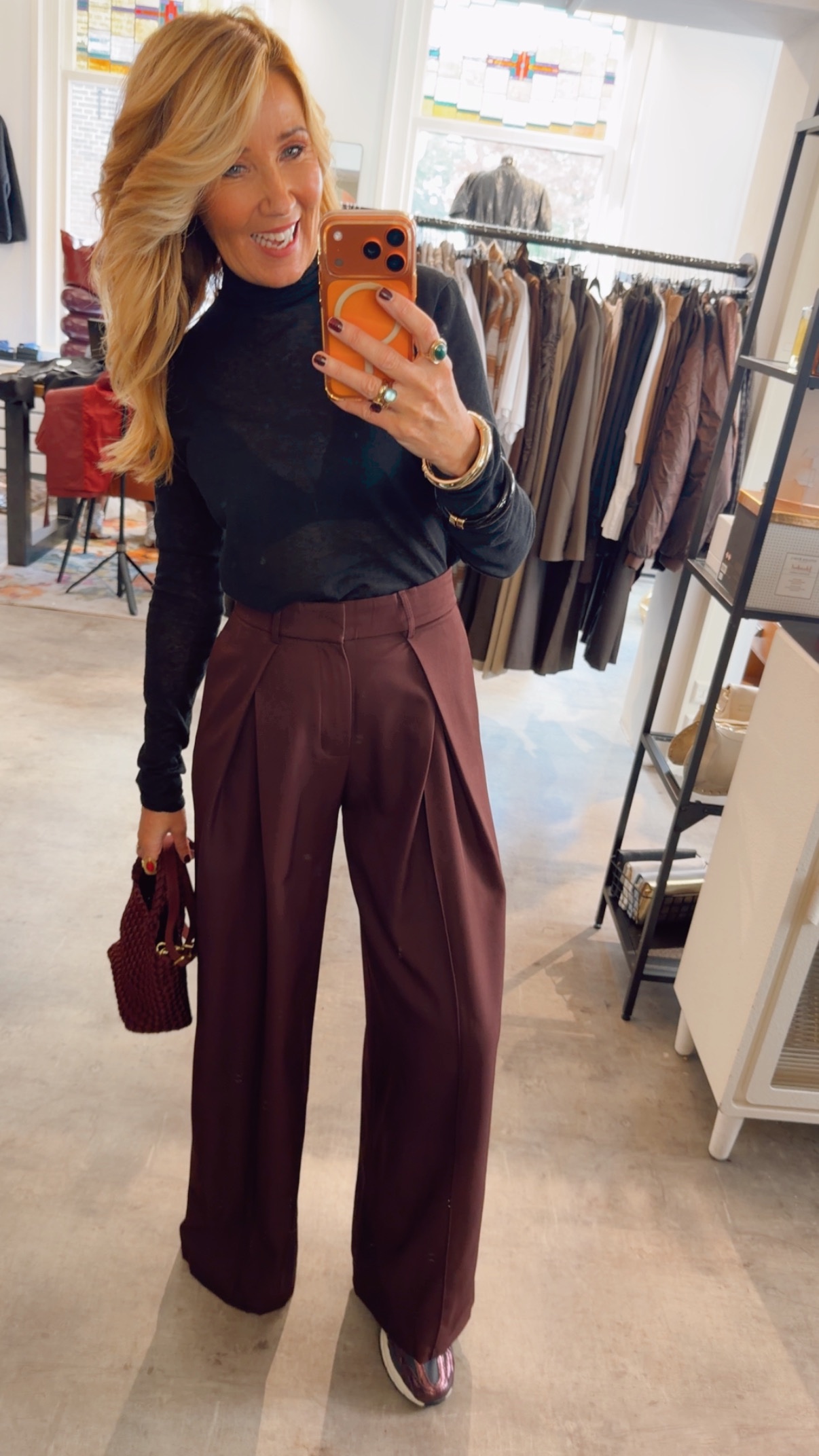 eid517730056194021cameraposition1-530 Ruby Pant - Bordeaux - Afbeelding 1